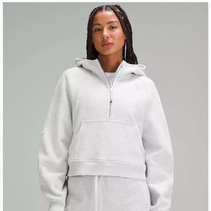LULULEMON Oversized Cropped Half-Zip Hoodie - Light Grey